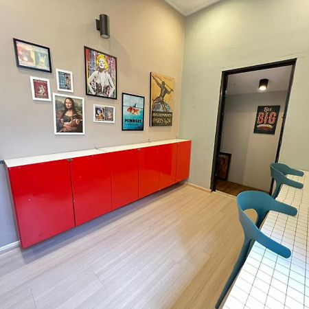 Myroom Georgetown, Off Jalan Burma, Gurney Drive 외부 사진