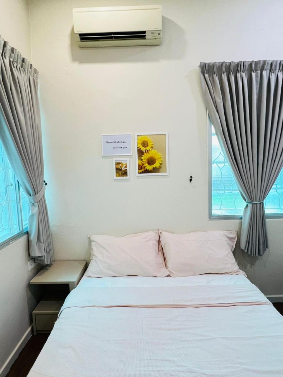 Myroom Georgetown, Off Jalan Burma, Gurney Drive 외부 사진